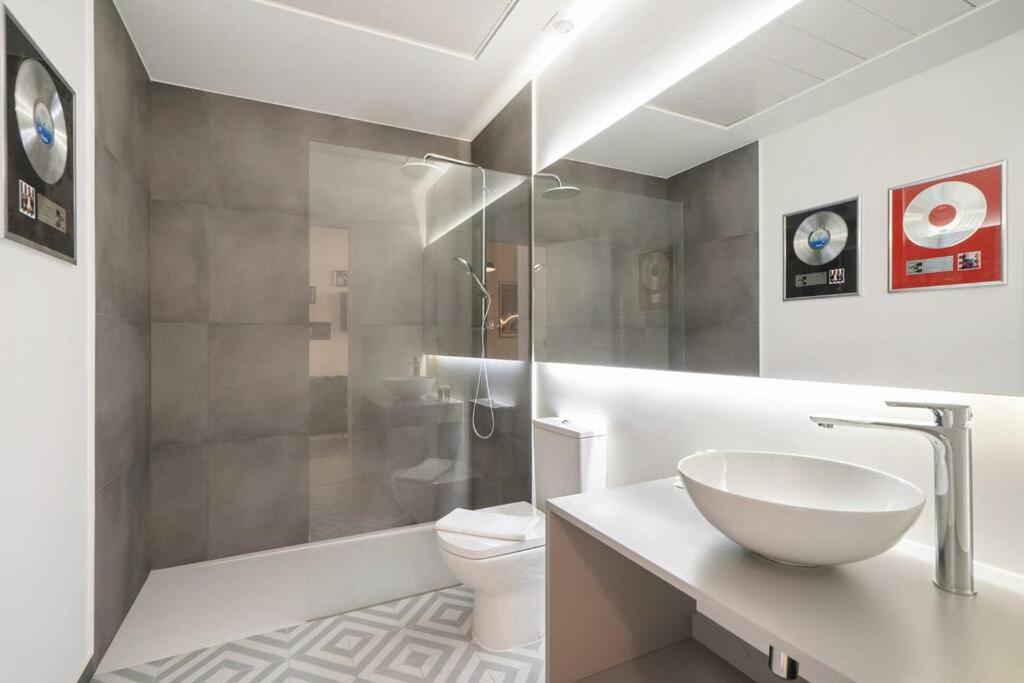 Bowie House - Madrid River-A-Salvad エクステリア 写真