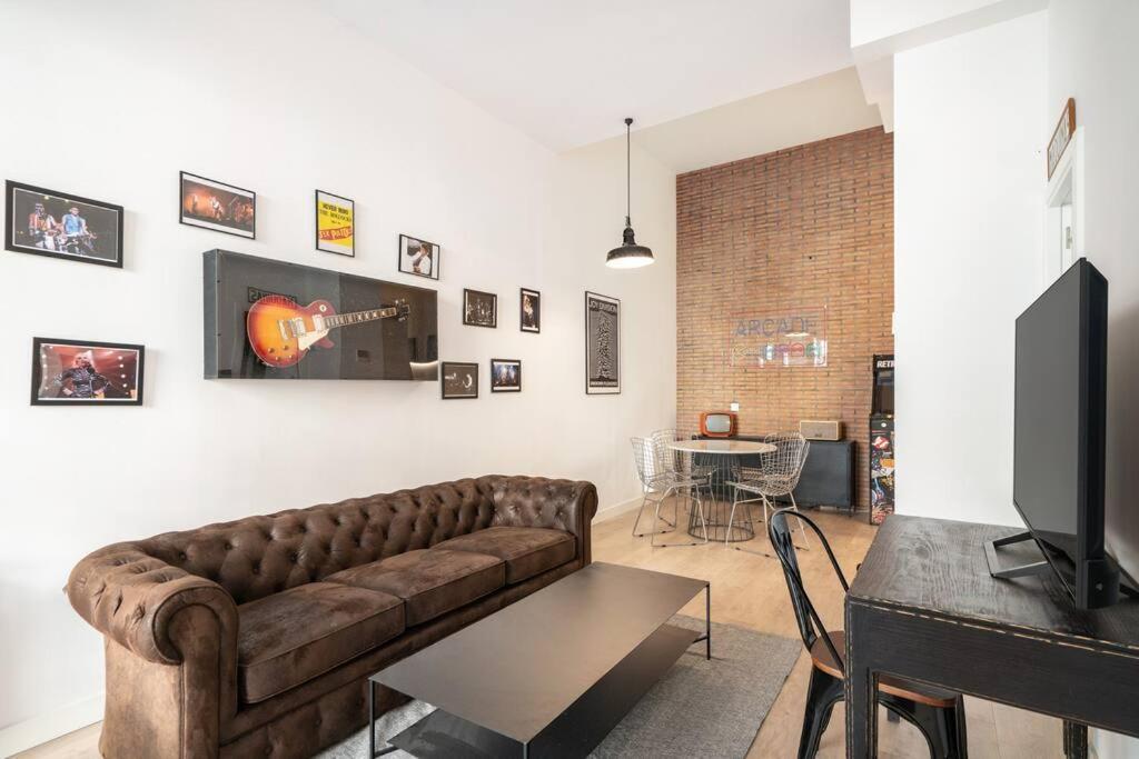 Bowie House - Madrid River-A-Salvad エクステリア 写真
