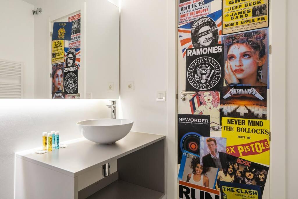 Bowie House - Madrid River-A-Salvad エクステリア 写真