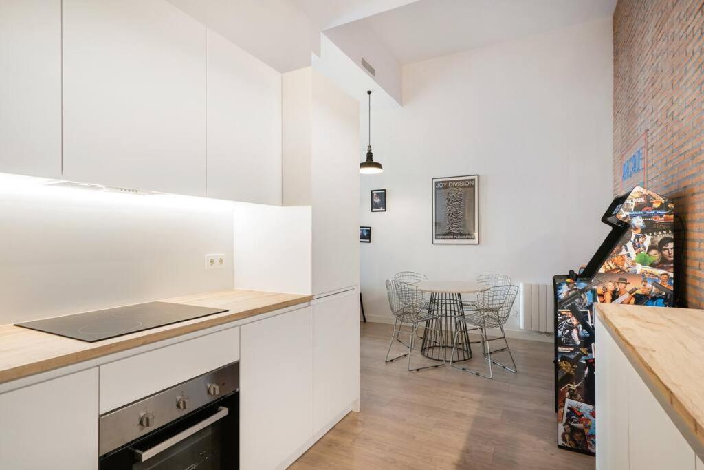 Bowie House - Madrid River-A-Salvad エクステリア 写真