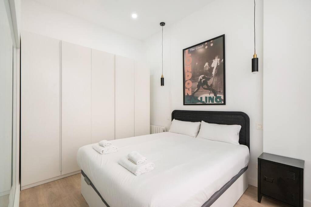 Bowie House - Madrid River-A-Salvad エクステリア 写真